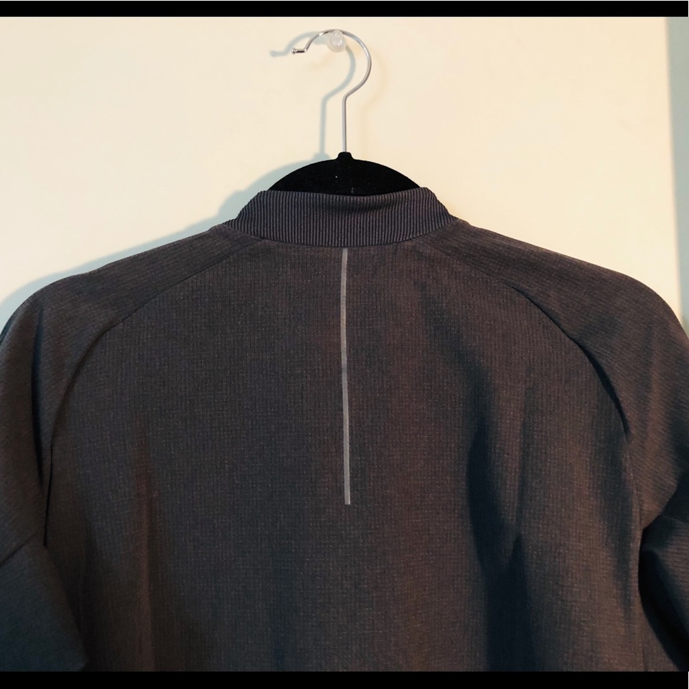 LULULEMON | VentLite Jacket | Unisex - Picture 5 of 5